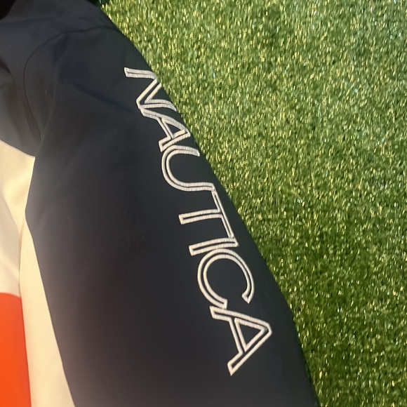 Nautica Jacket - Picture 3 of 4